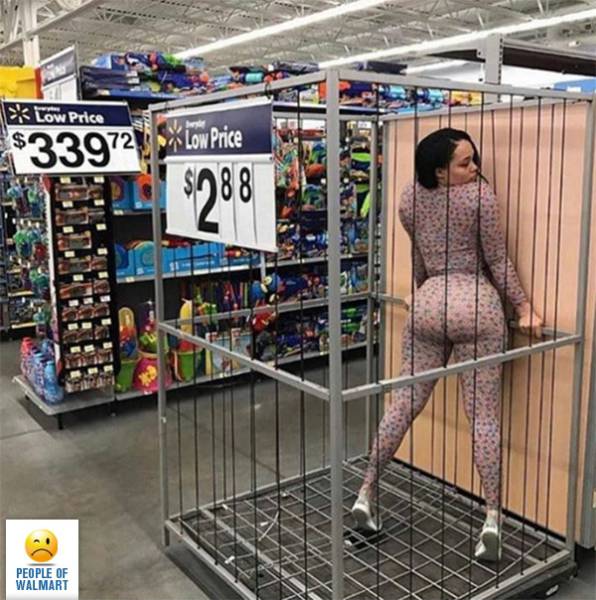 walmart_is_like_the_best_freak_show_provider_of_all_time_640_25.jpg